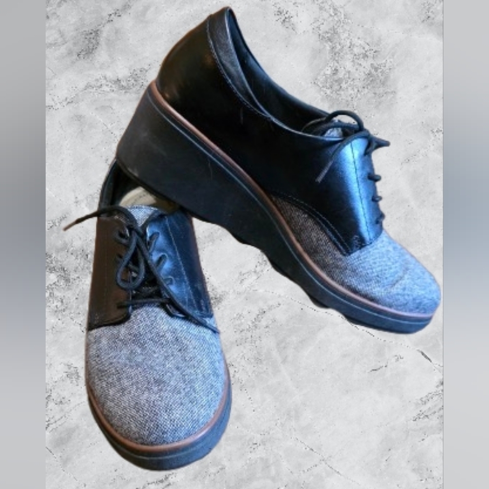 Clarks Black and Gray Tweed Women's Wedge Oxfords